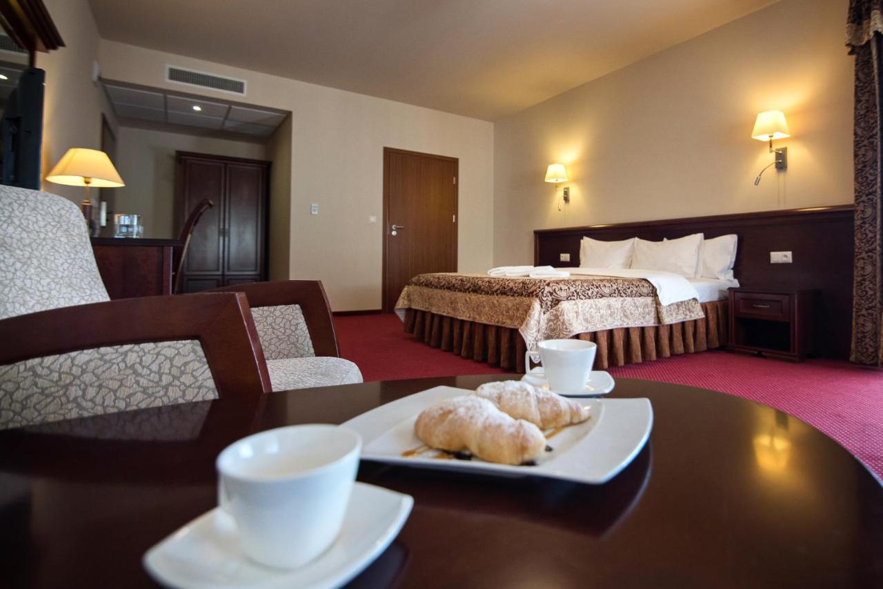 Hotel Kawallo Słubice Esterno foto